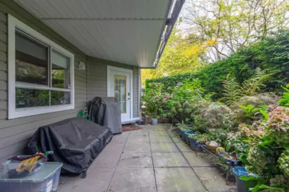 Backyard Photo of 109 15120 108 Avenue, Surrey, BC