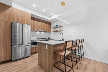 29 533 E 3rd Street, North Vancouver, BC, North Vancouver — Apartment/Condo for sale