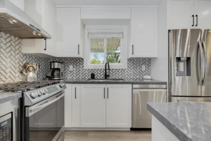 Guest Bathroom Photo of 26680 32 Avenue, Langley, BC