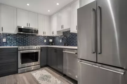 825 W 15th Avenue, Vancouver, BC, Vancouver — Apartment/Condo for sale