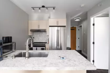 2505 1189 Howe Street, Vancouver, BC, Vancouver — Apartment/Condo for sale