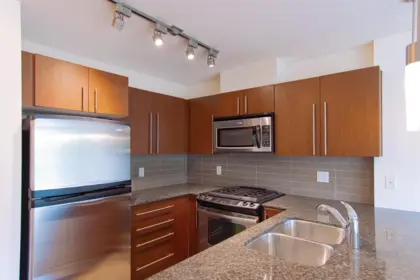 905 4888 Brentwood Drive, Burnaby, BC, Burnaby — Apartment/Condo for sale
