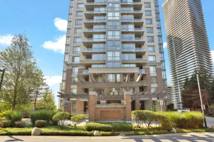 905 4888 Brentwood Drive, Burnaby, BC, Burnaby — Apartment/Condo for sale