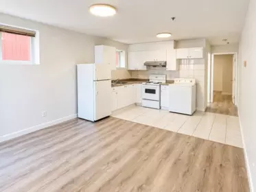 939 E 26th Avenue, Vancouver, BC, Vancouver — Single Family Residence for sale