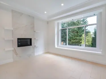 5605 Royal Oak Avenue, Burnaby, BC, Burnaby — Half Duplex for sale