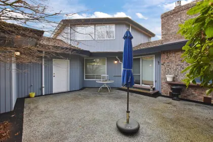 35227 Marshall Road, Abbotsford, BC, Abbotsford — Single Family Residence for sale