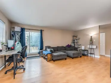 111 33870 Fern Street, Abbotsford, BC, Abbotsford — Apartment/Condo for sale