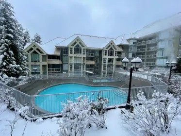 311 4910 Spearhead Place, Whistler, BC, Whistler — Apartment/Condo for sale