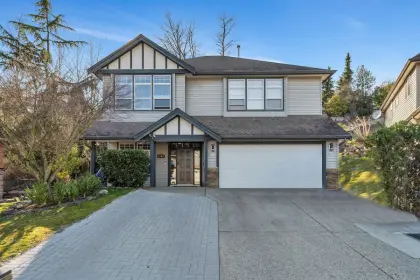 3389 Promontory Court, Abbotsford, BC, Abbotsford — Single Family Residence for sale
