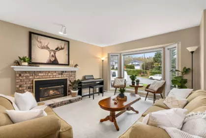 35882 Eaglecrest Drive, Abbotsford, BC, Abbotsford — Single Family Residence for sale