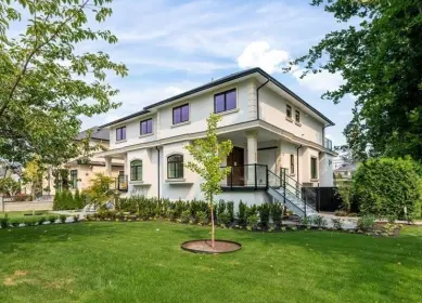 895 W 44th Avenue, Vancouver, BC, Vancouver — Half Duplex for sale