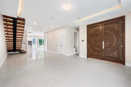 895 W 44th Avenue, Vancouver, BC, Vancouver — Half Duplex for sale