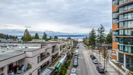308 1440 George Street, White Rock, BC, White rock — Apartment/Condo for sale