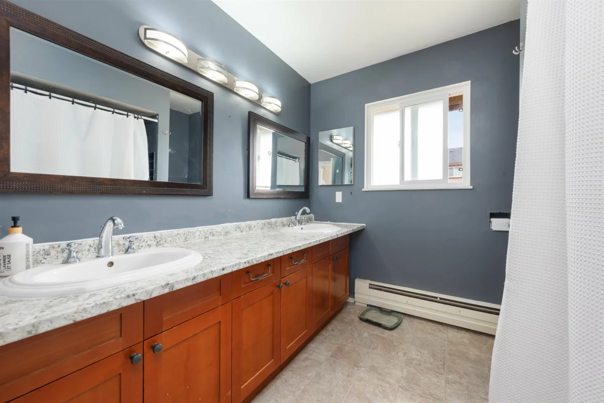 Primary Bedroom Photo of 38850 Buckley Avenue, Squamish, BC