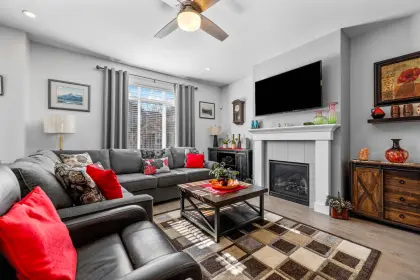 32567 Ross Drive, Mission, BC, Mission — Row House (Non-Strata) for sale