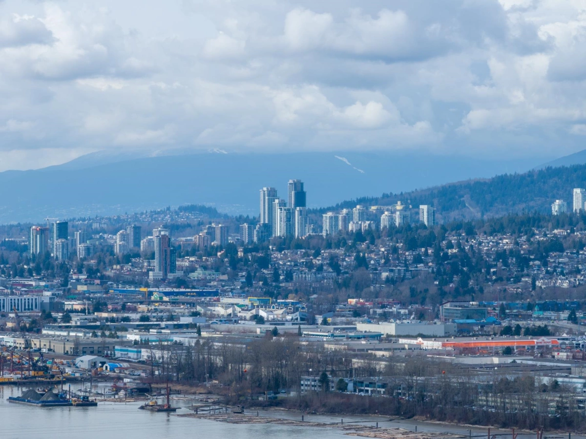 Laundry Room Photo of 14707 St. Andrews Drive, Surrey, BC