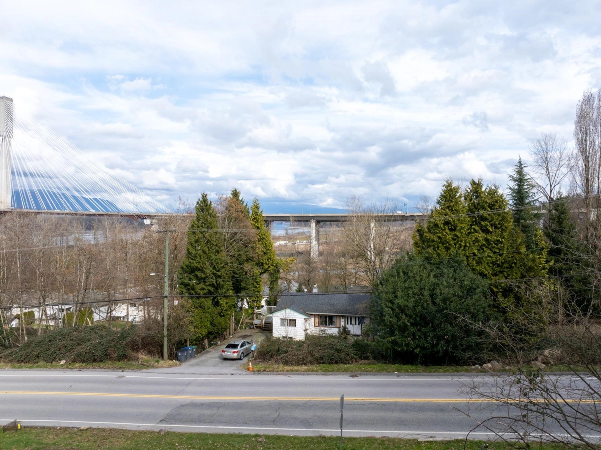 Pantry Photo of 14707 St. Andrews Drive, Surrey, BC