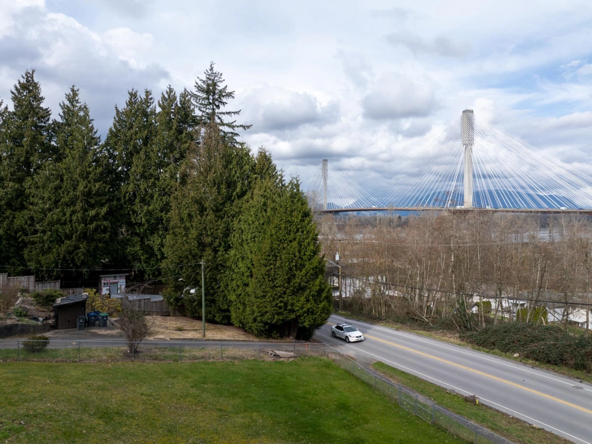 Primary Bedroom Photo of 14707 St. Andrews Drive, Surrey, BC