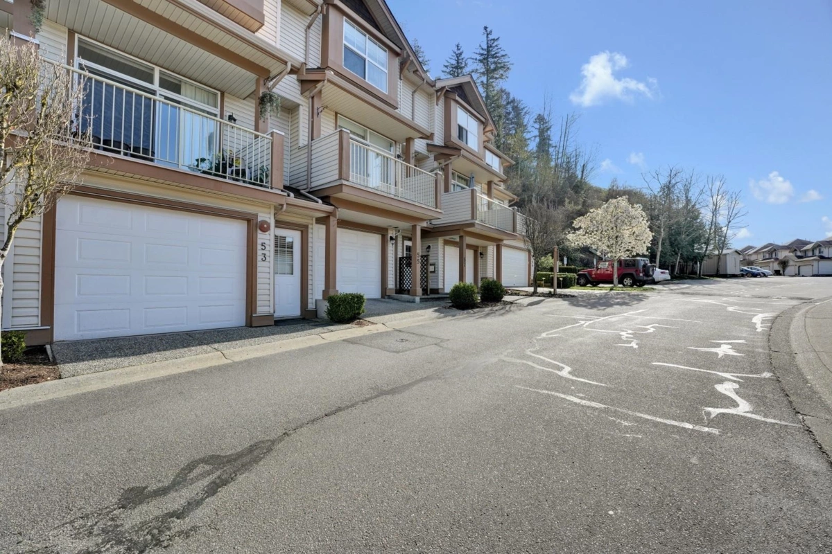 Exterior Front Photo of 53 35287 Old Yale Road, Abbotsford, BC