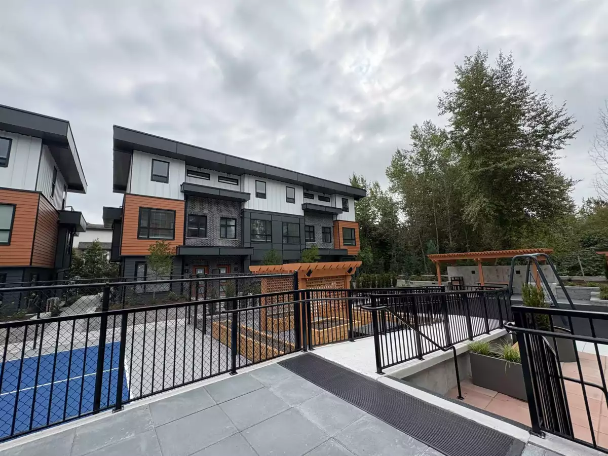 Bedroom 2 Photo of 3 20932 83 Avenue, Langley, BC