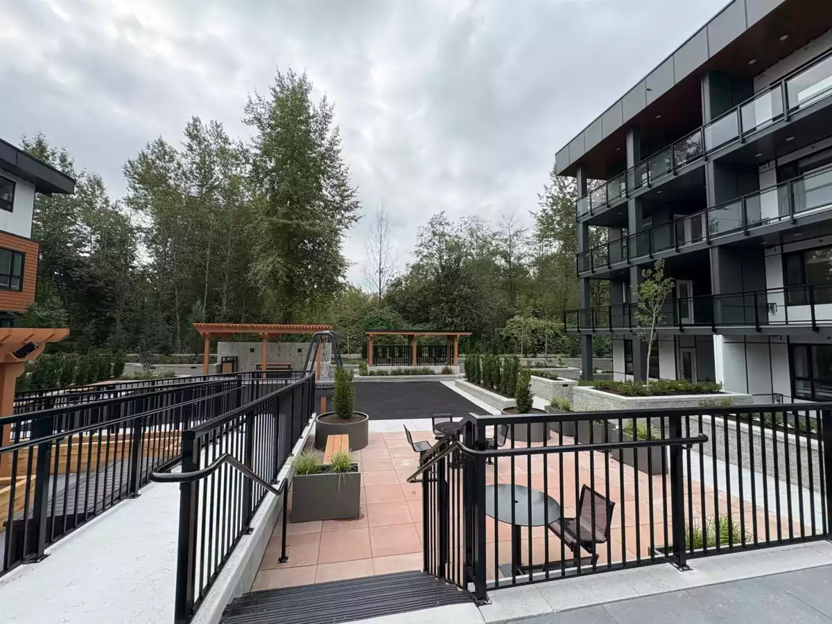 Walk-In Closet Photo of 3 20932 83 Avenue, Langley, BC