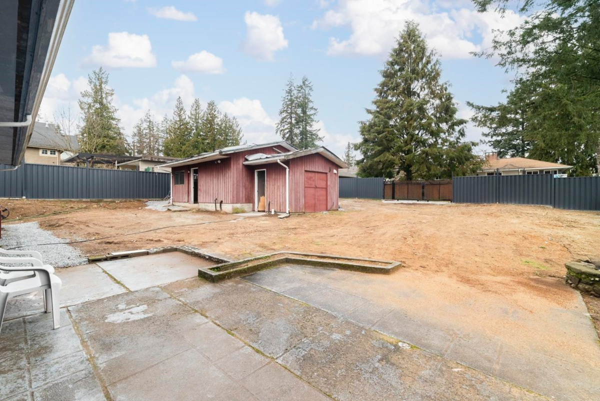 Guest Bathroom Photo of 761 Cottonwood Avenue, Coquitlam, BC