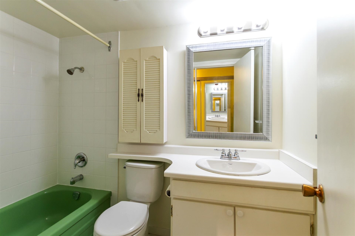 Breakfast Nook Photo of 1202 1850 Comox Street, Vancouver, BC