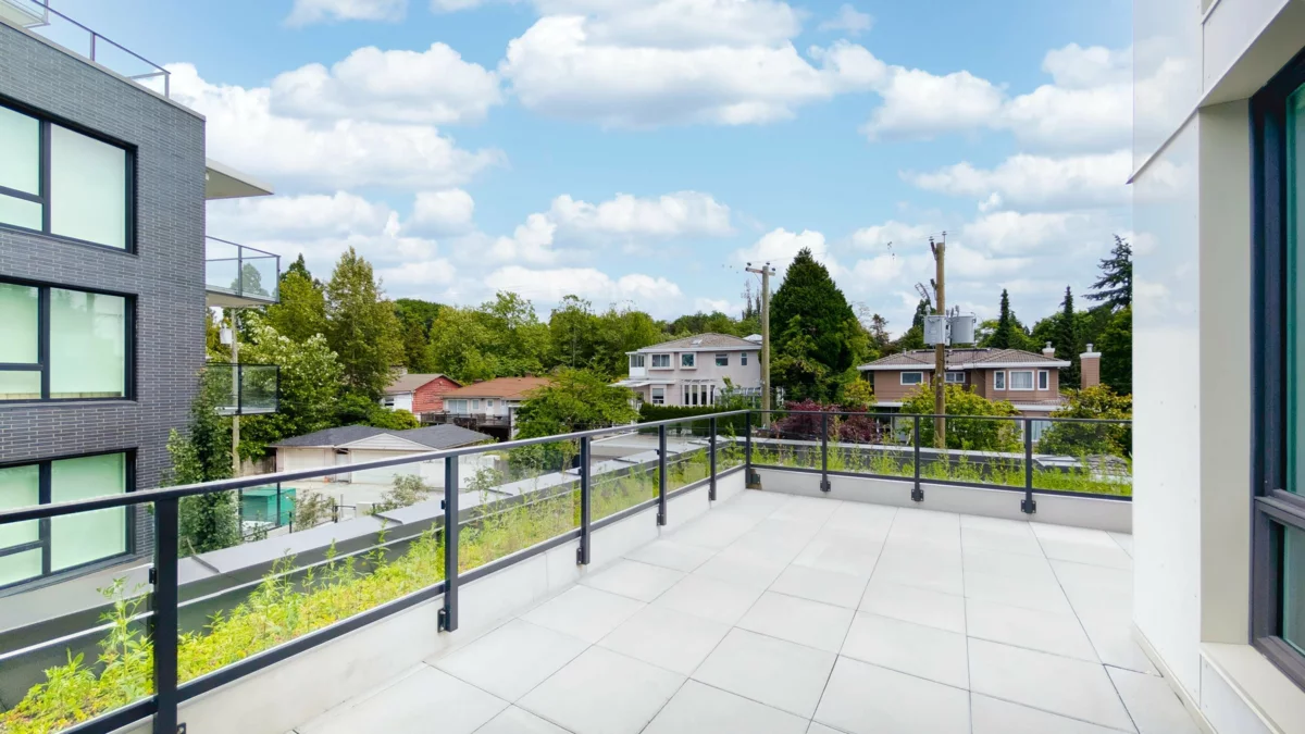 Family Room Photo of 315 5212 Cambie Street, Vancouver, BC