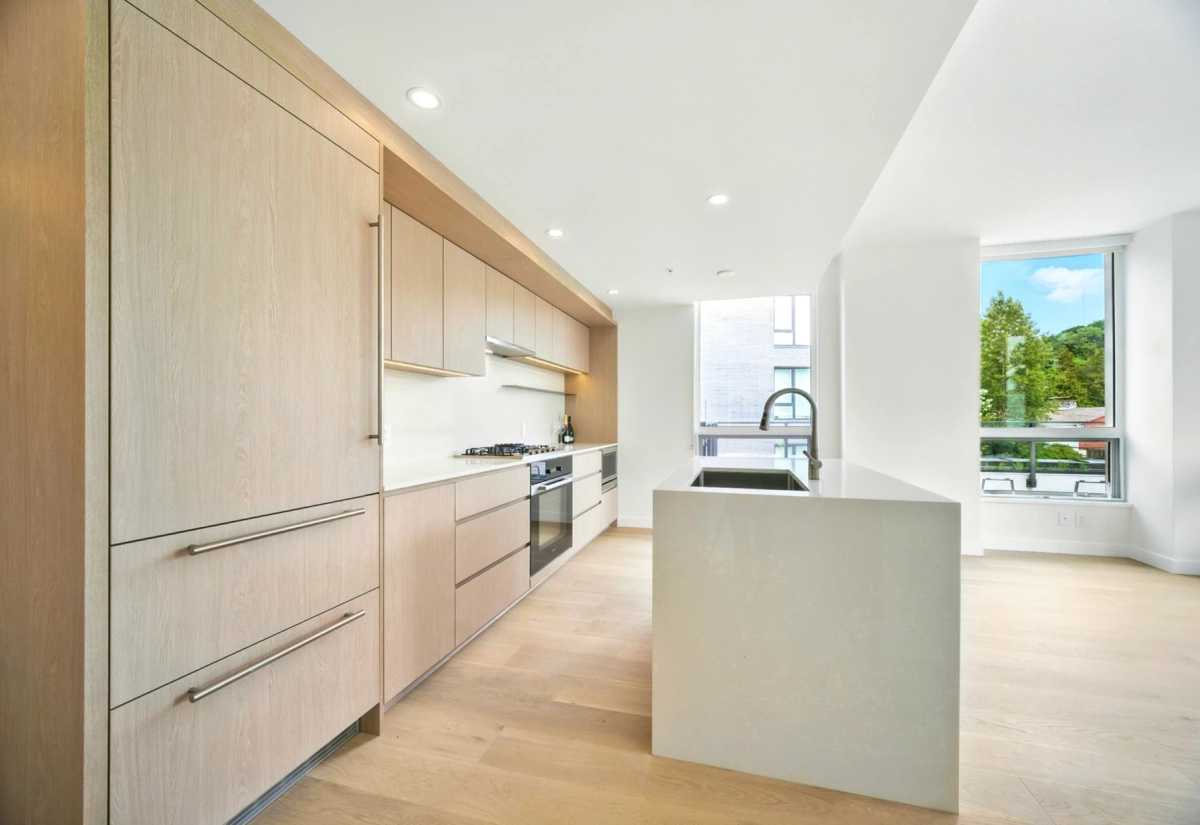 Walk-In Closet Photo of 315 5212 Cambie Street, Vancouver, BC