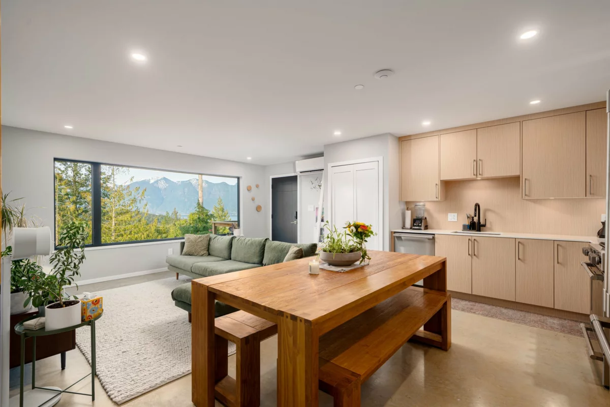 Outdoor Deck Photo of 873 Rivendell Drive, Bowen Island, BC