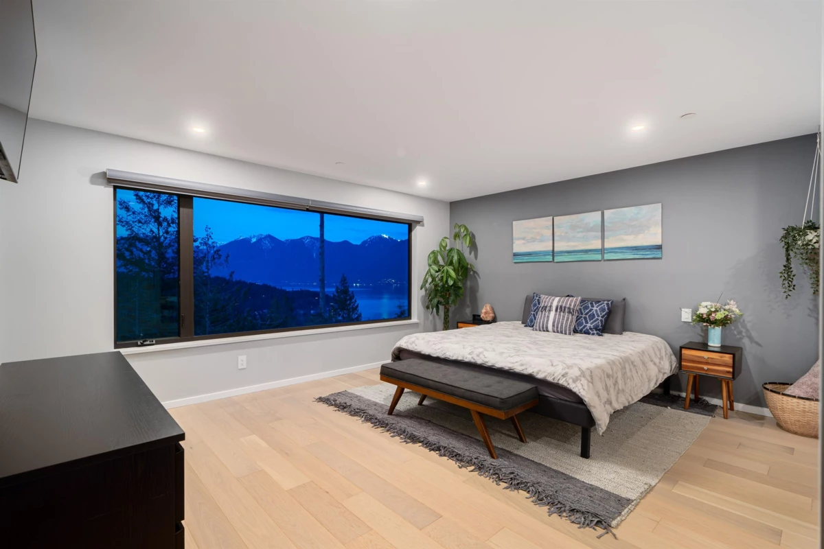 Powder Room Photo of 873 Rivendell Drive, Bowen Island, BC