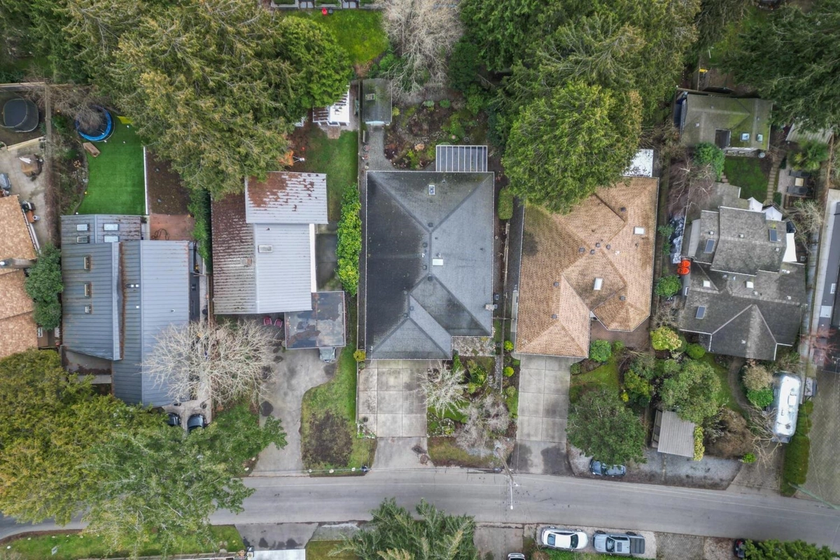 Backyard Photo of 1570 Enderby Avenue, Delta, BC