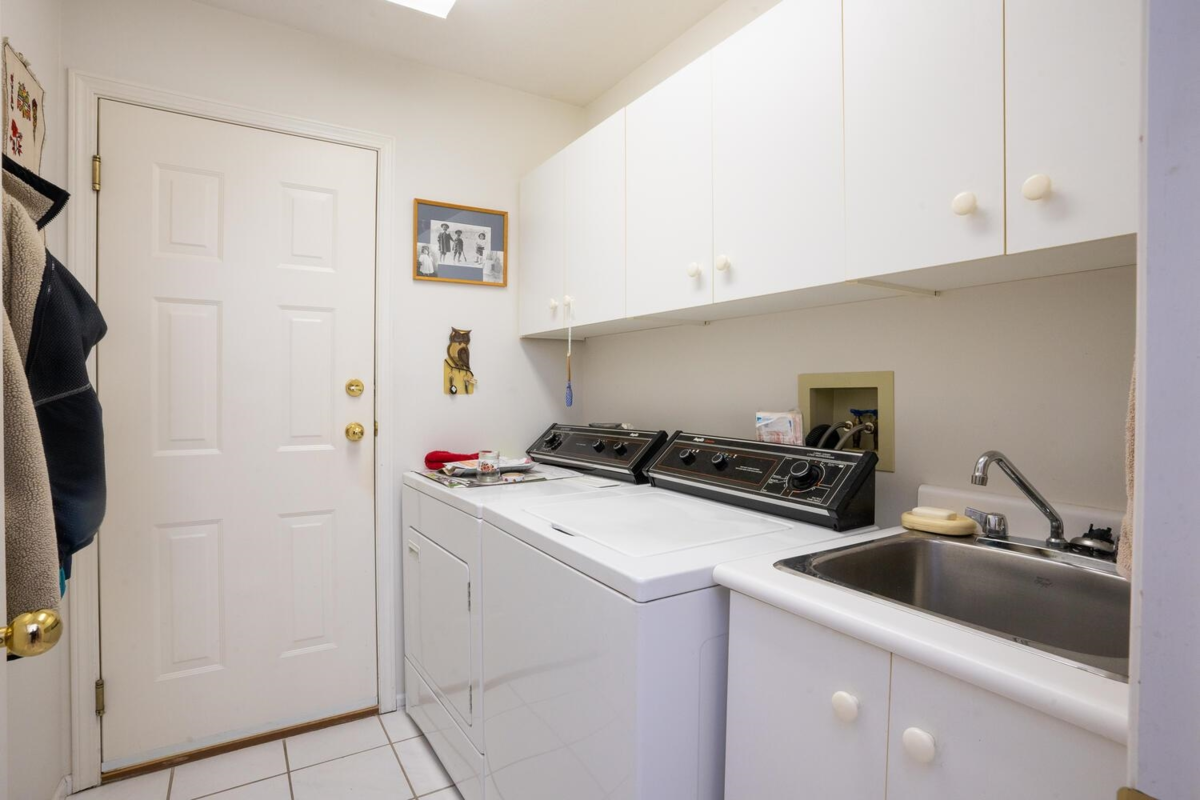 Bedroom 2 Photo of 1570 Enderby Avenue, Delta, BC