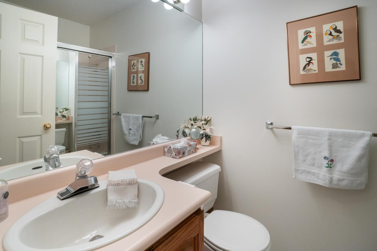 Bedroom 4 Photo of 1570 Enderby Avenue, Delta, BC