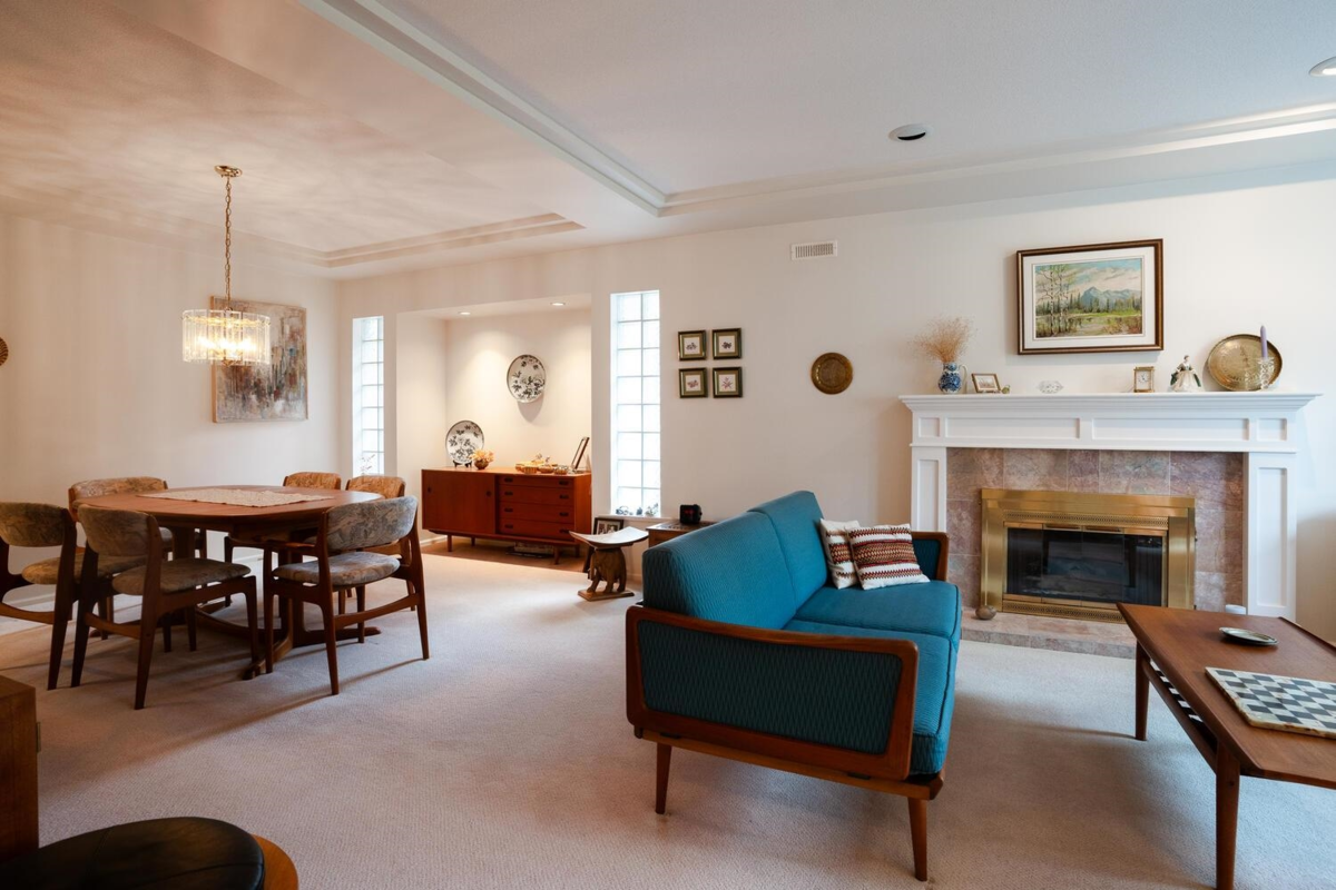 Living Room Photo of 1570 Enderby Avenue, Delta, BC