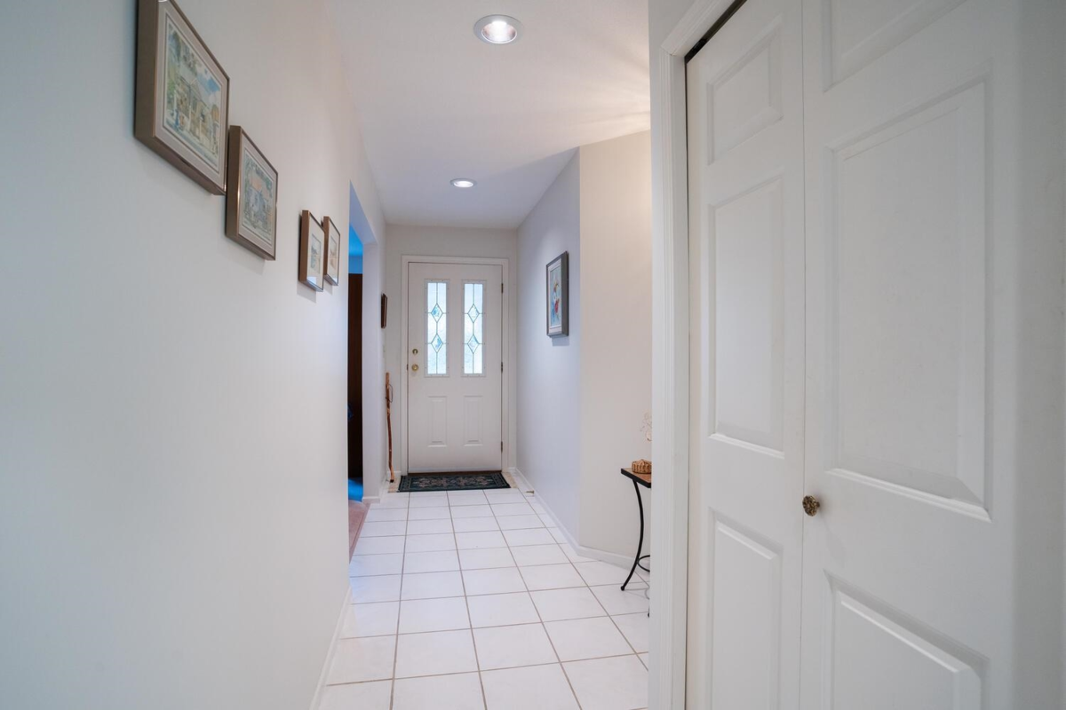 Office / Den Photo of 1570 Enderby Avenue, Delta, BC