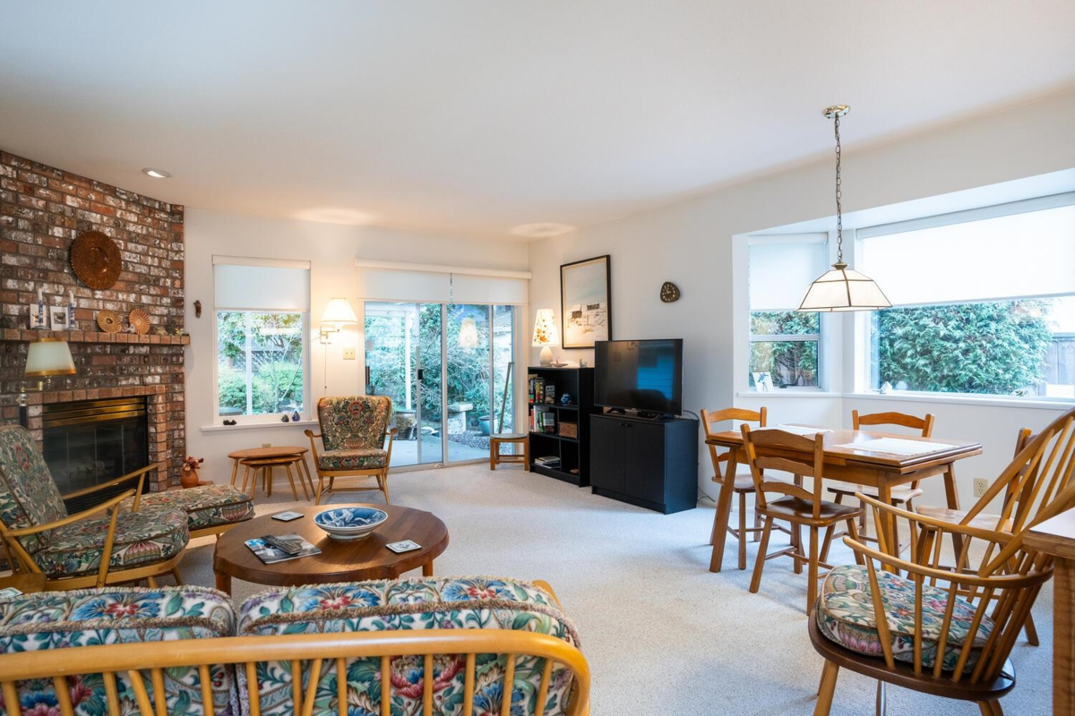 Pantry Photo of 1570 Enderby Avenue, Delta, BC