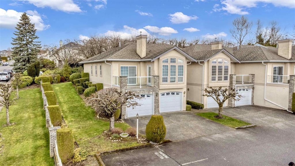 Front Yard Photo of 17 31445 Upper Maclure Road, Abbotsford, BC