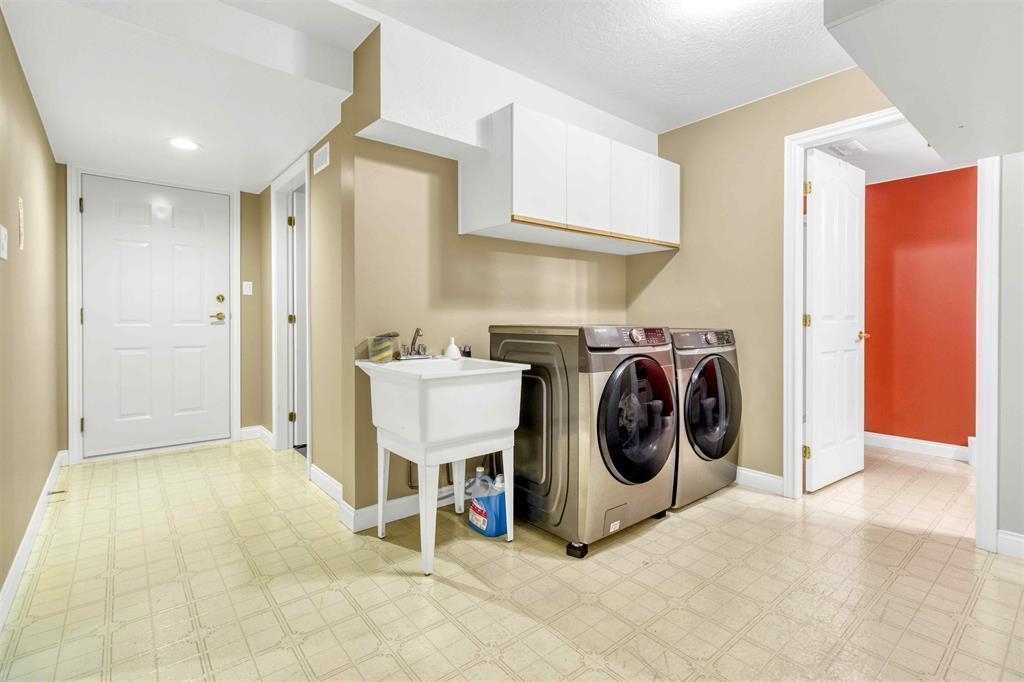 Garage Interior Photo of 17 31445 Upper Maclure Road, Abbotsford, BC