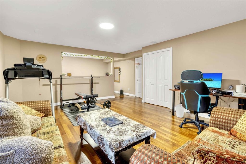 Hallway Photo of 17 31445 Upper Maclure Road, Abbotsford, BC