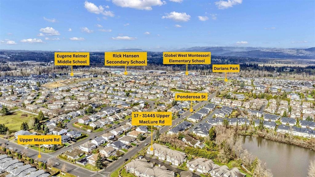 Outdoor Kitchen Photo of 17 31445 Upper Maclure Road, Abbotsford, BC