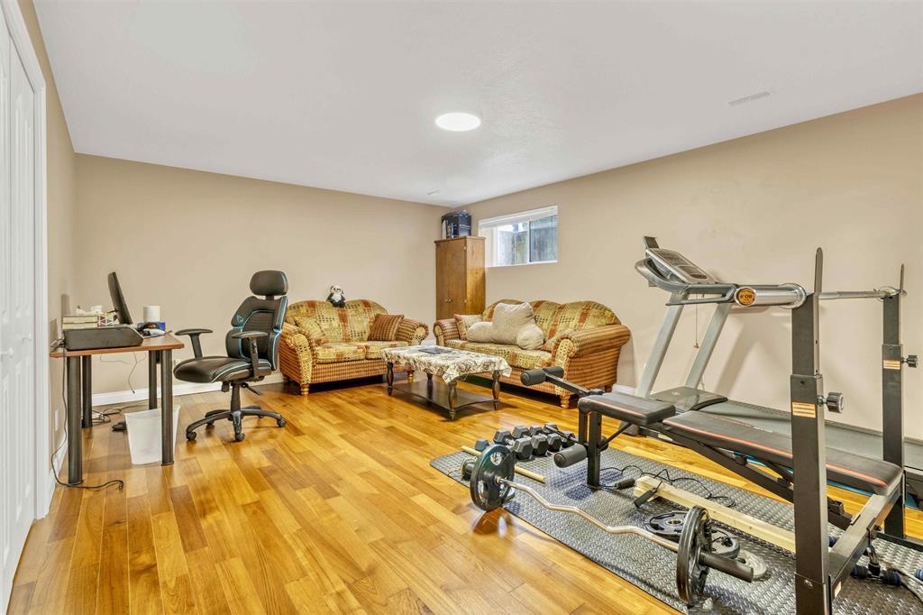 Staircase Photo of 17 31445 Upper Maclure Road, Abbotsford, BC