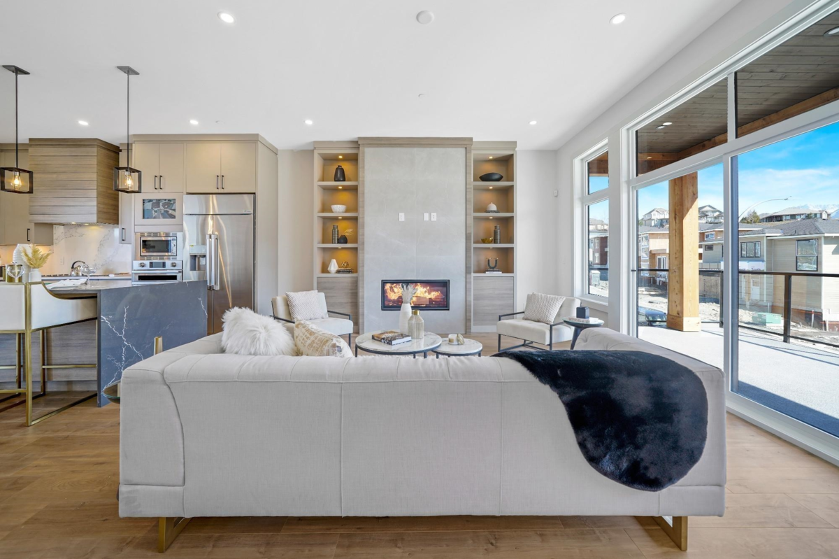 Breakfast Nook Photo of 46137 Crestview Drive, Chilliwack, BC