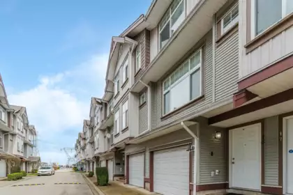 18 12585 72 Avenue, Surrey, BC, Surrey — Townhouse for sale
