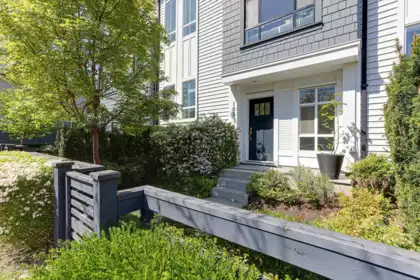 105 16433 Watson Drive, Surrey, BC, Surrey — Townhouse for sale