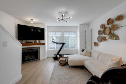 20 19448 68 Avenue Avenue, Surrey, BC, Surrey — Townhouse for sale