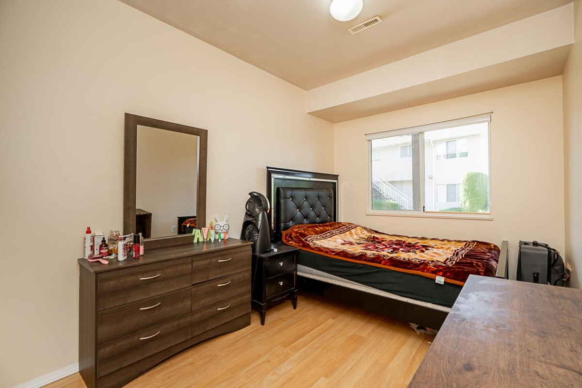 Front Yard Photo of 165 3160 Townline Road, Abbotsford, BC