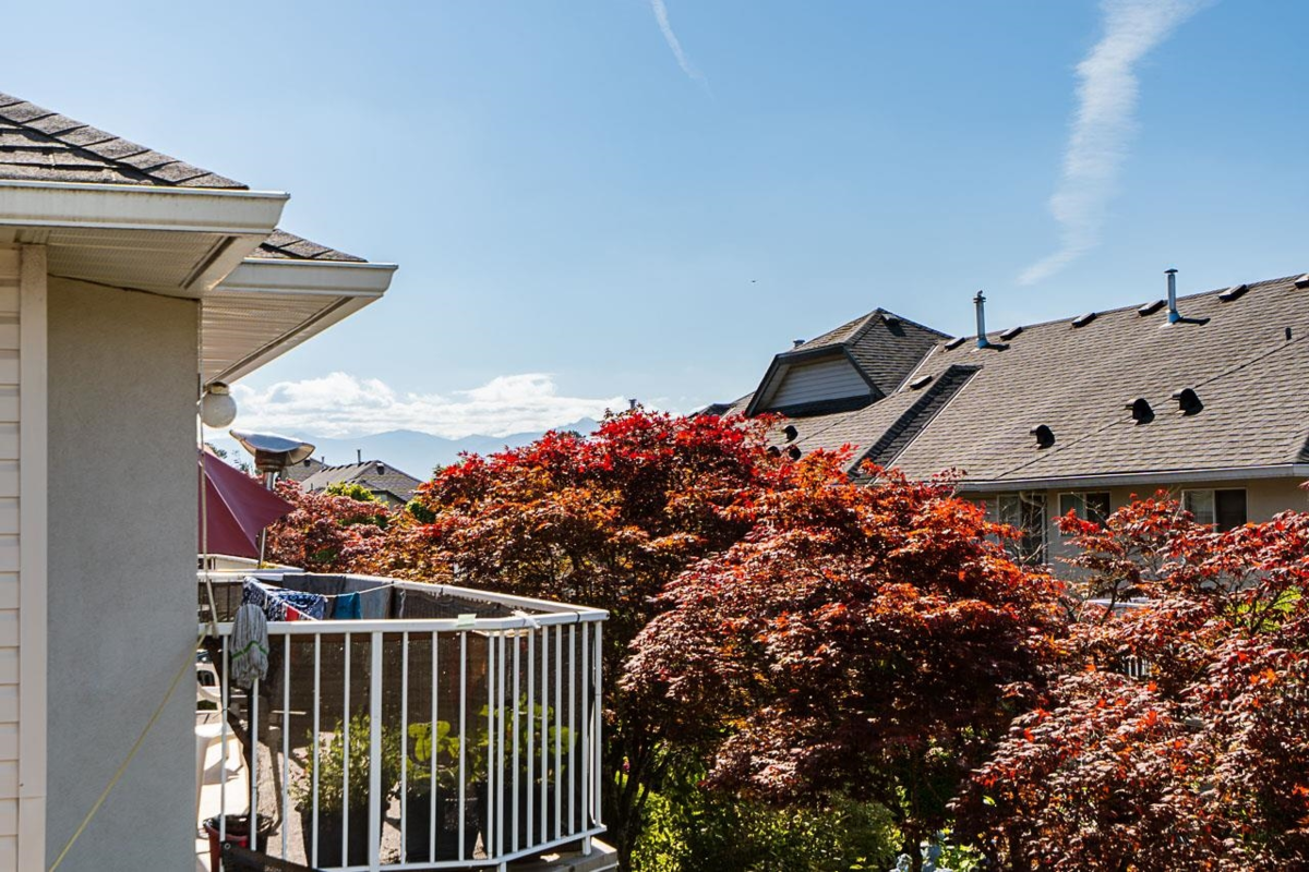 Garage Interior Photo of 165 3160 Townline Road, Abbotsford, BC