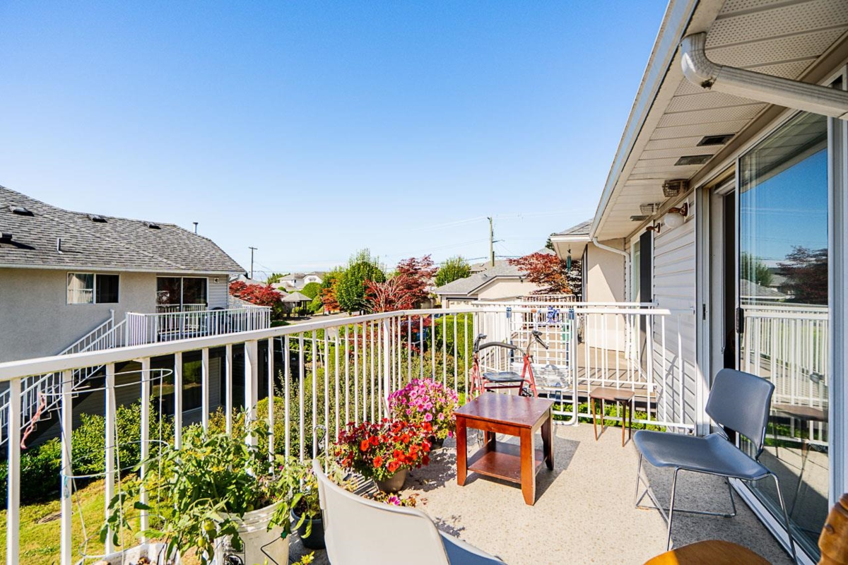 Hallway Photo of 165 3160 Townline Road, Abbotsford, BC