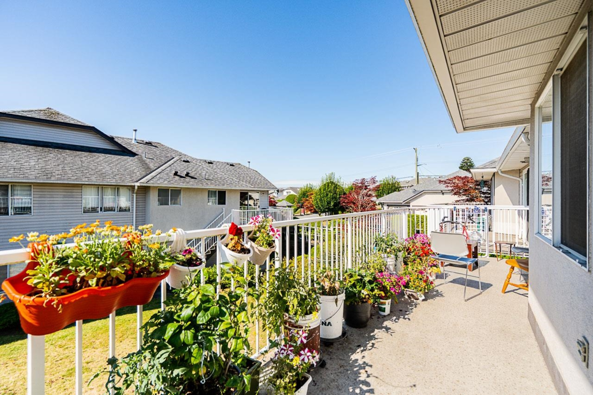 Staircase Photo of 165 3160 Townline Road, Abbotsford, BC